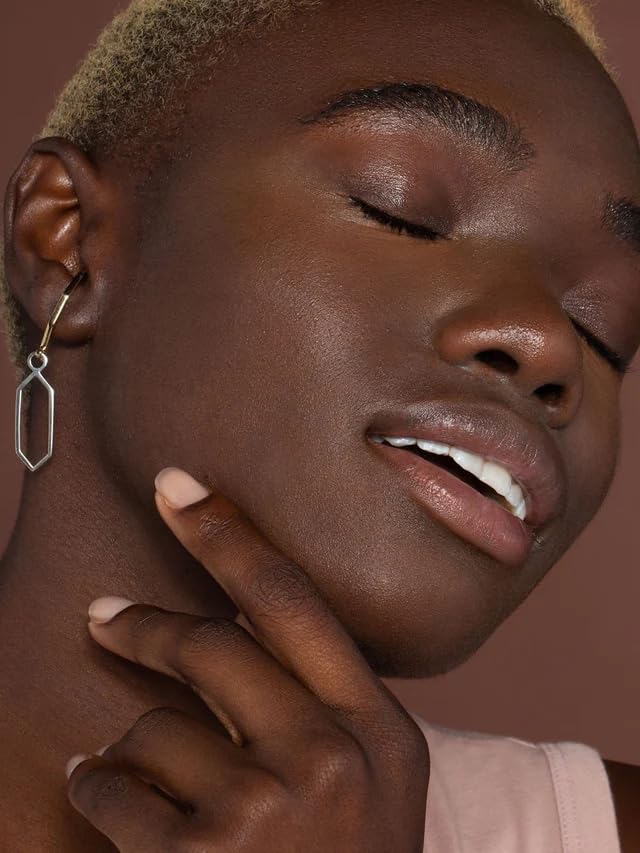 ILIA - True Skin Serum Concealer | Non-Comedogenic, Cruelty-Free, Vegan, Safe For Sensitive Skin, Reduces Appearance of Dark Circles + Blemishes (Cacao SC9, 0.16 oz | 5 ml)