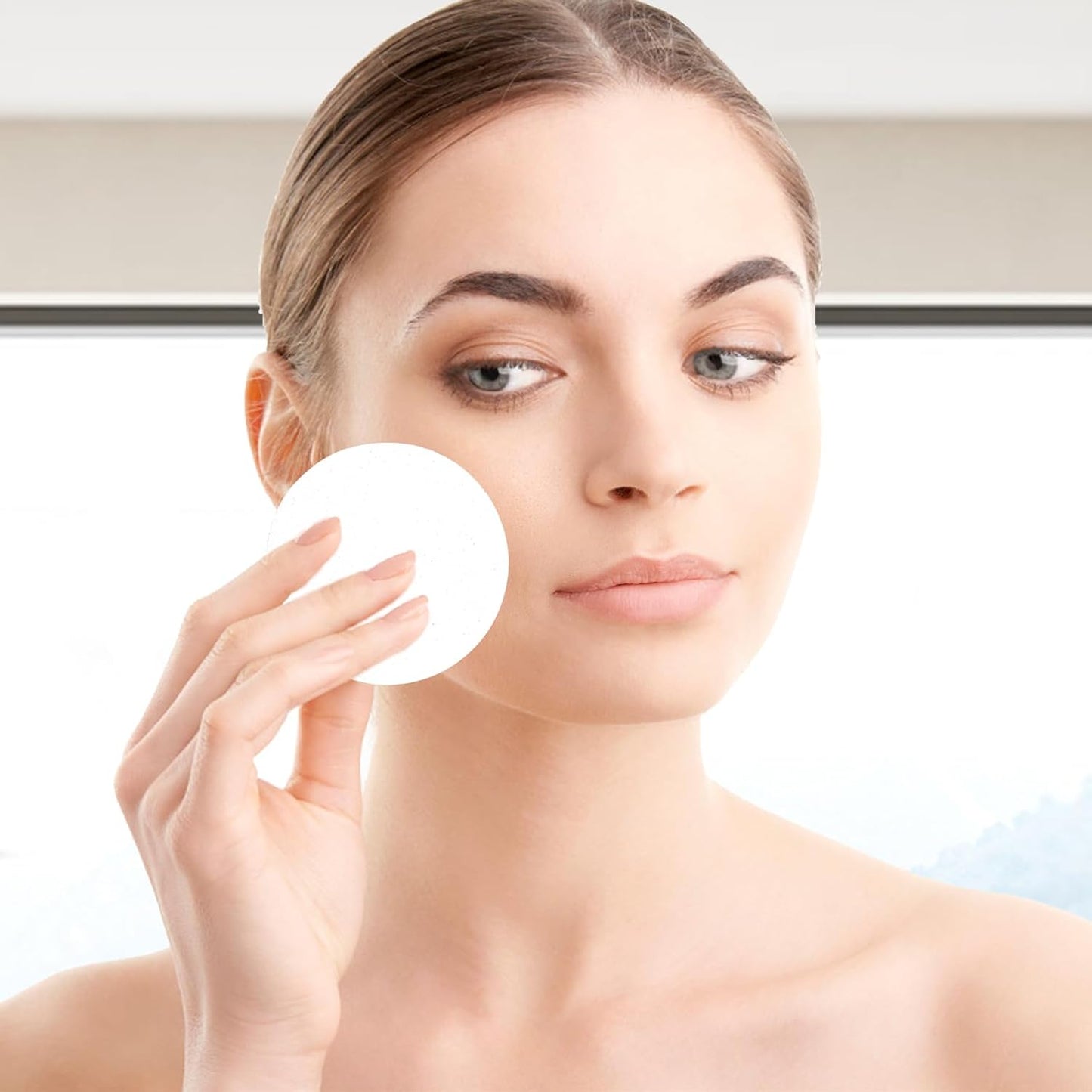 120 Count Compressed Facial Sponges, Face Cleansing Sponge for Estheticians Spa Wash Round Makeup Removal Sponge Pads for Women,Girls Compress Exfoliating Removal Sponge (White & Blue)