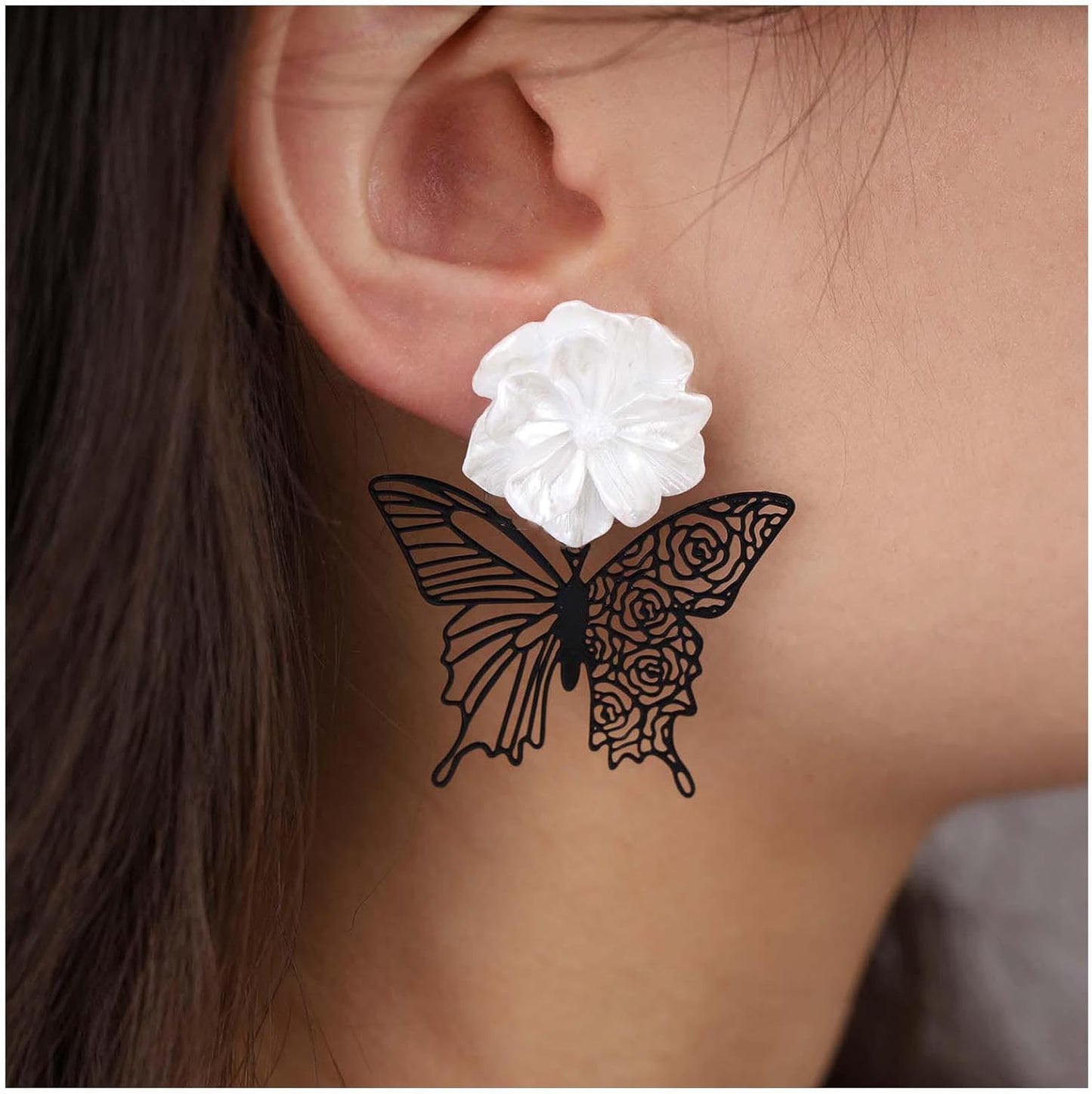 Vintage Black Butterfly Flower Drop Earrings Acrylic Flower Earrings White Flower Studs Earrings Black Hollow Butterfly Earrings Jewelry for Women
