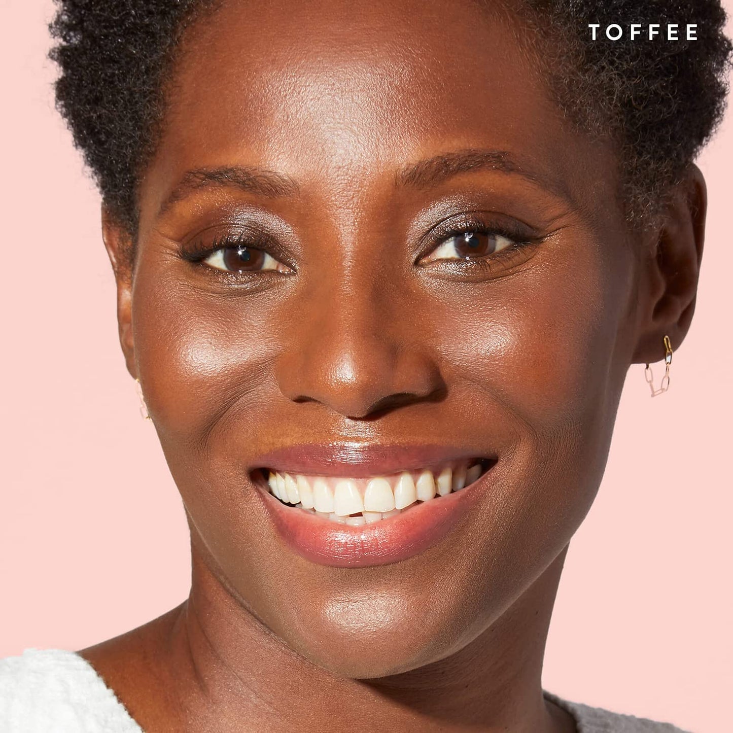 LAURA GELLER NEW YORK Baked Balance-N-Glow Illuminating Foundation - Toffee - Buildable Sheer to Light Coverage - Satin Finish