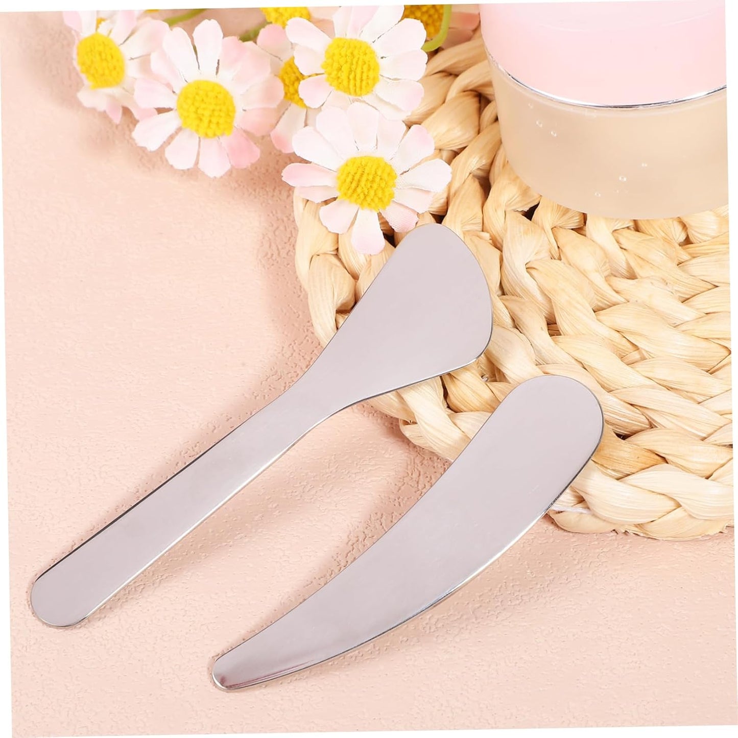 Compact Beauty Spatula Set - 2pcs Reusable Metal Makeup Scoop - Ideal for Lotions - Moisturizers and Creams - Essential Skincare Tool for Facial Care and Cosmetic Use