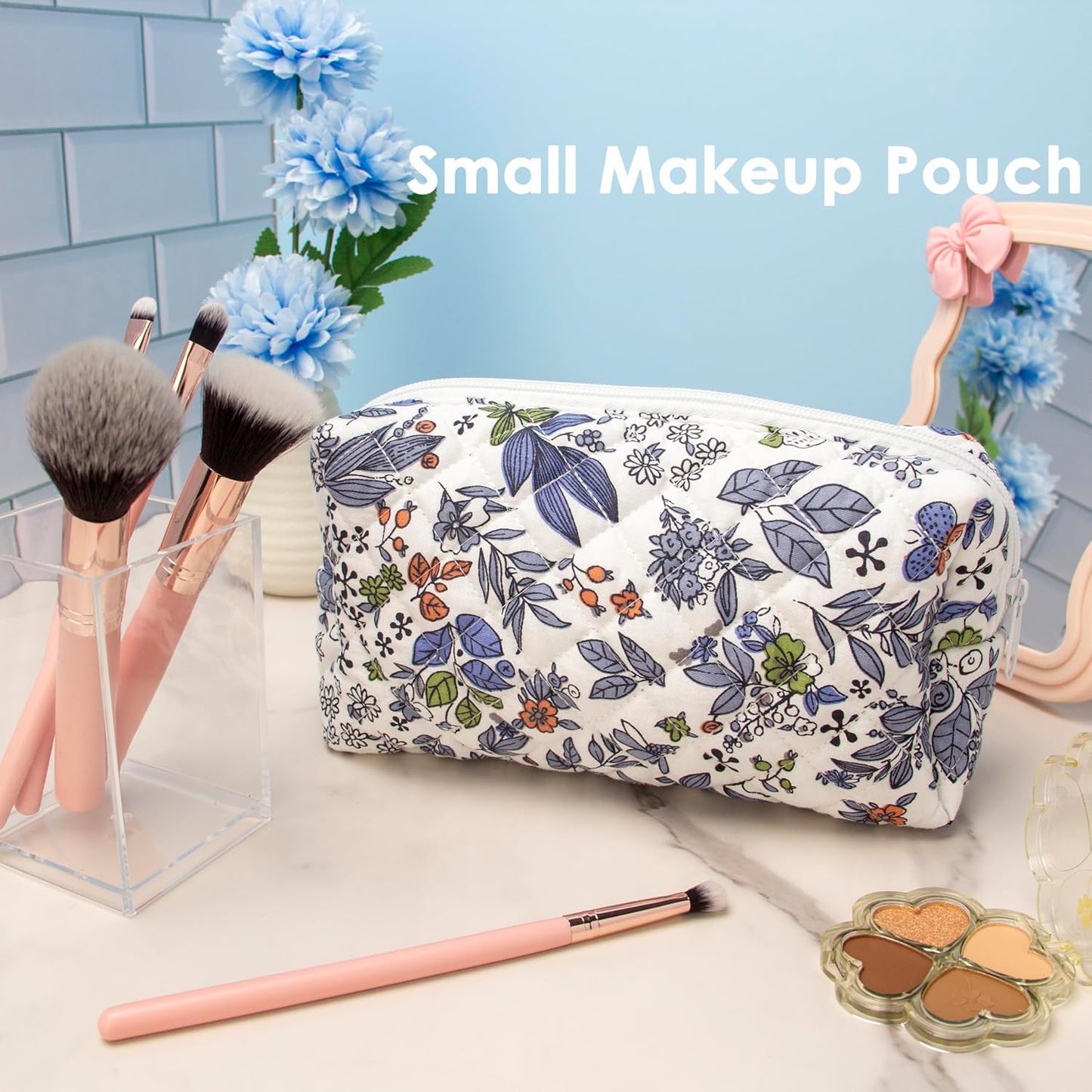 PAZIMIIK Vintage Quilted Makeup Bag Cosmetic Pouch for Brushes Pencils and Travel Make Up Accessories for Women and Girls,Leaf White