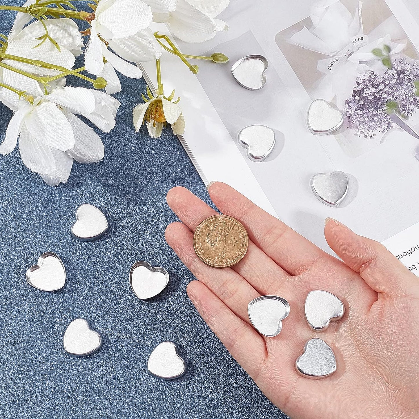 CHGCRAFT 300Pcs Empty Heart Metal Pans Size 19.5mm for Eyeshadow Palette Makeup Palette Sliver